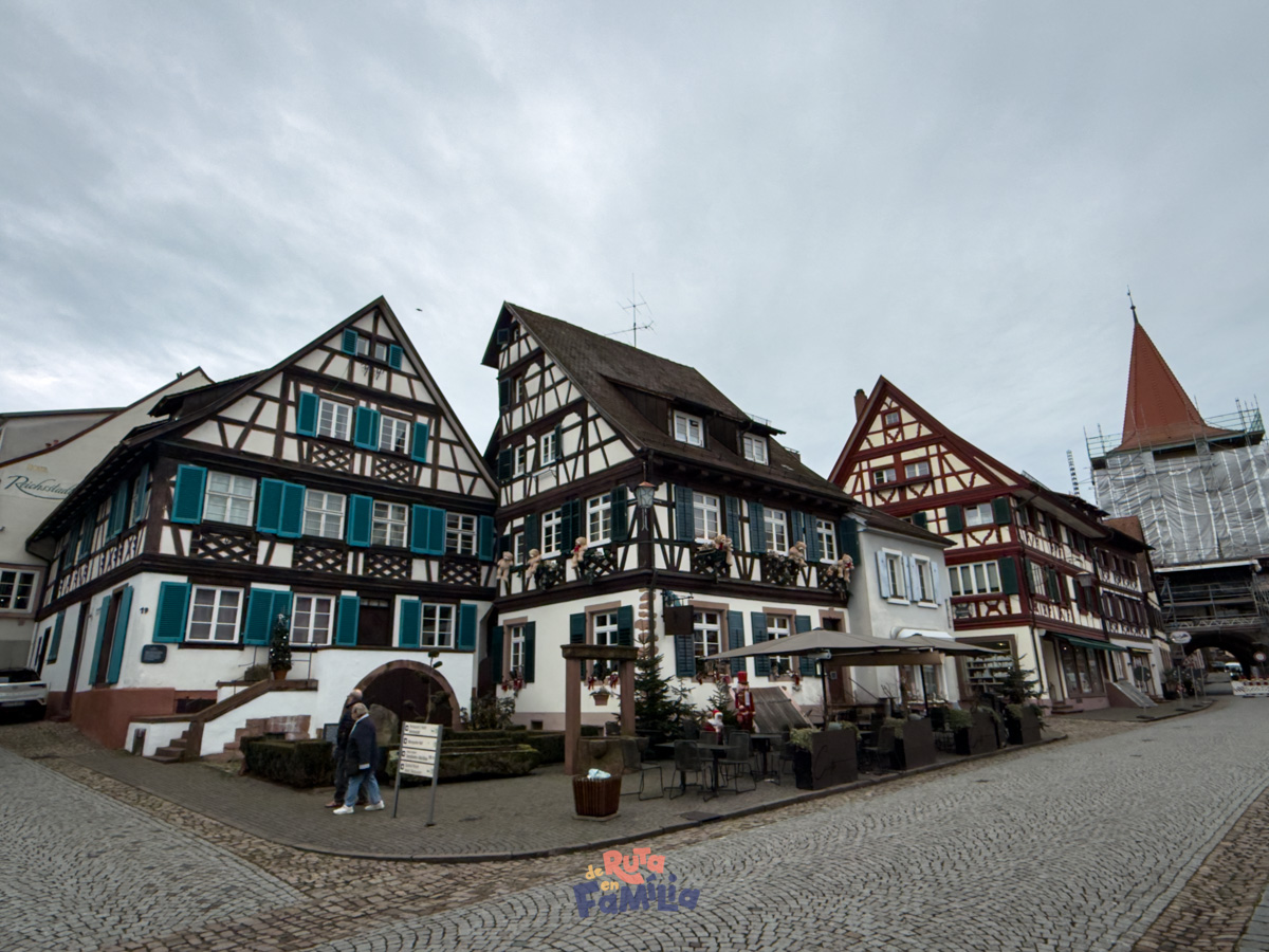 Cases tradicionals de Gengenbach decorades durant l'època nadalenca