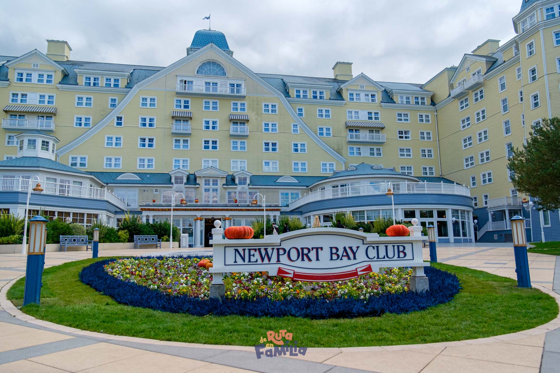 hotel_newport_disneyland_paris_derutaenfamilia_002 Hotel Newport Bay Club de Disneyland Paris