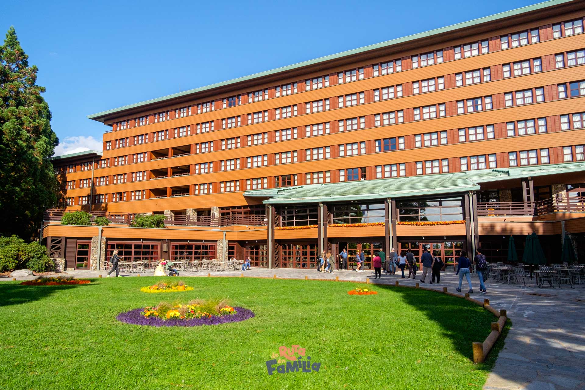 hotel_sequoia_disneyland_paris_derutaenfamilia_001 Hotel Sequoia Lodge de Disneyland Paris