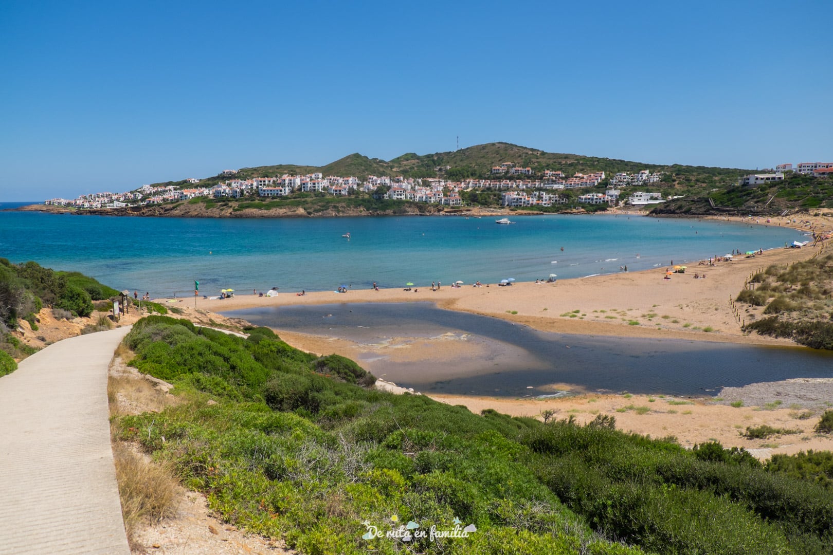 playas de menorca con niños