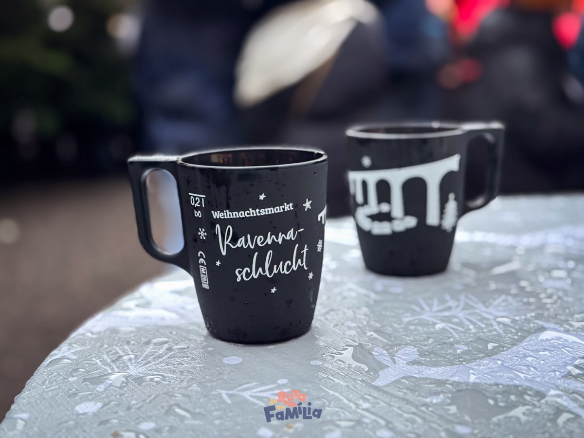 Tazas del mercado de Navidad de Ravennaschlucht